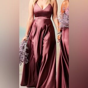 NWT Spaghetti Straps with Pockets